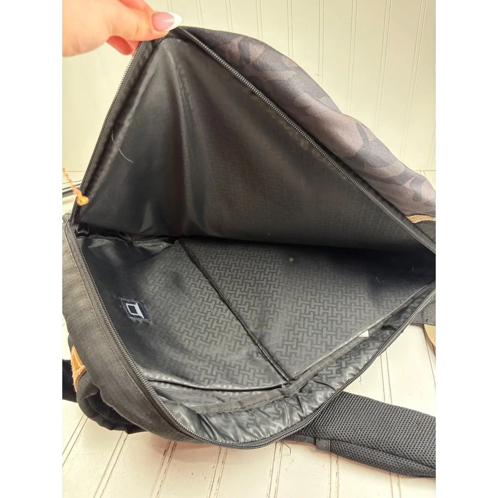 Tommy Hilfiger Vintage Y2K Rucks Camouflage Computer Backpack Bag Unisex